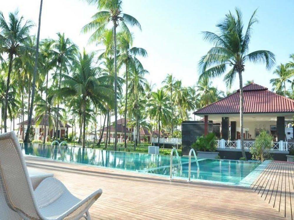 YAMONNAR OO RESORT | ⋆⋆⋆ | NGWESAUNG, MYANMAR | SEASON DEALS FROM $162